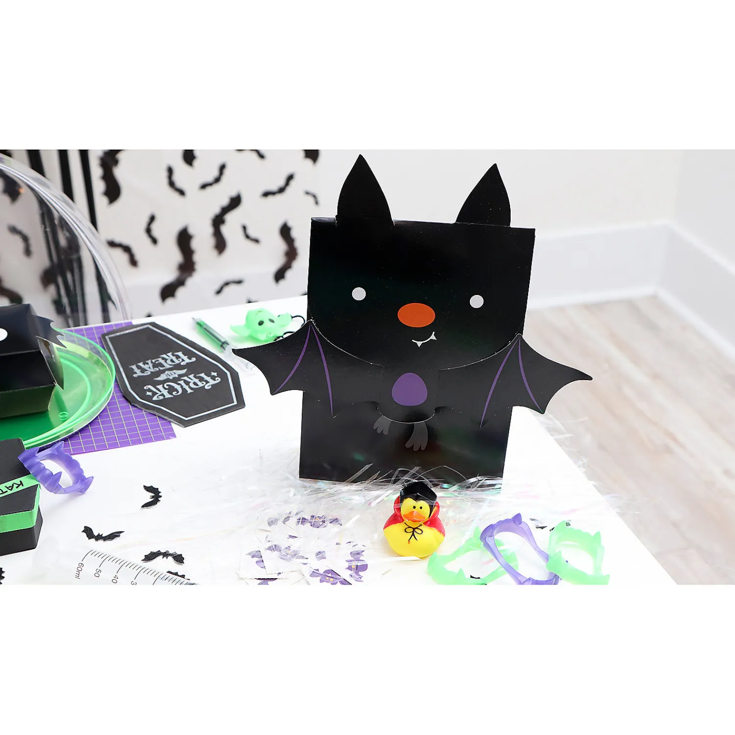 bat_treat_boxes___pc_1.webp Bat Treat Boxes - 12 Pc.<Oriental Trading Outlet