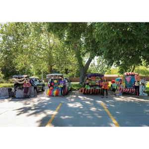 Be Kind Trunk-Or-Treat Decorating Kit - 30 Pc.<Oriental Trading Sale