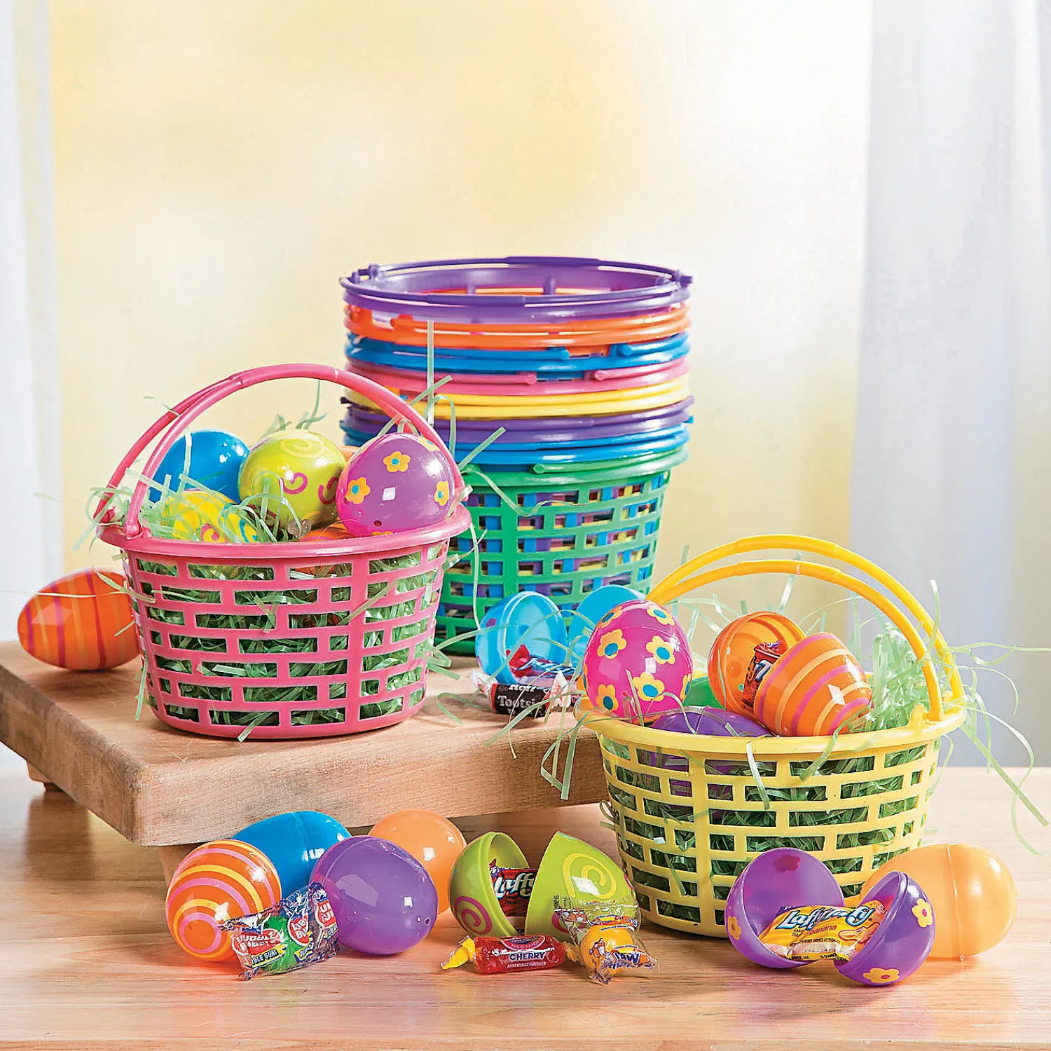bulk__pc_colorful_bright_2.webp 2 Bulk 144 Pc. Colorful Bright Plastic Easter Eggs<Oriental Trading Discount