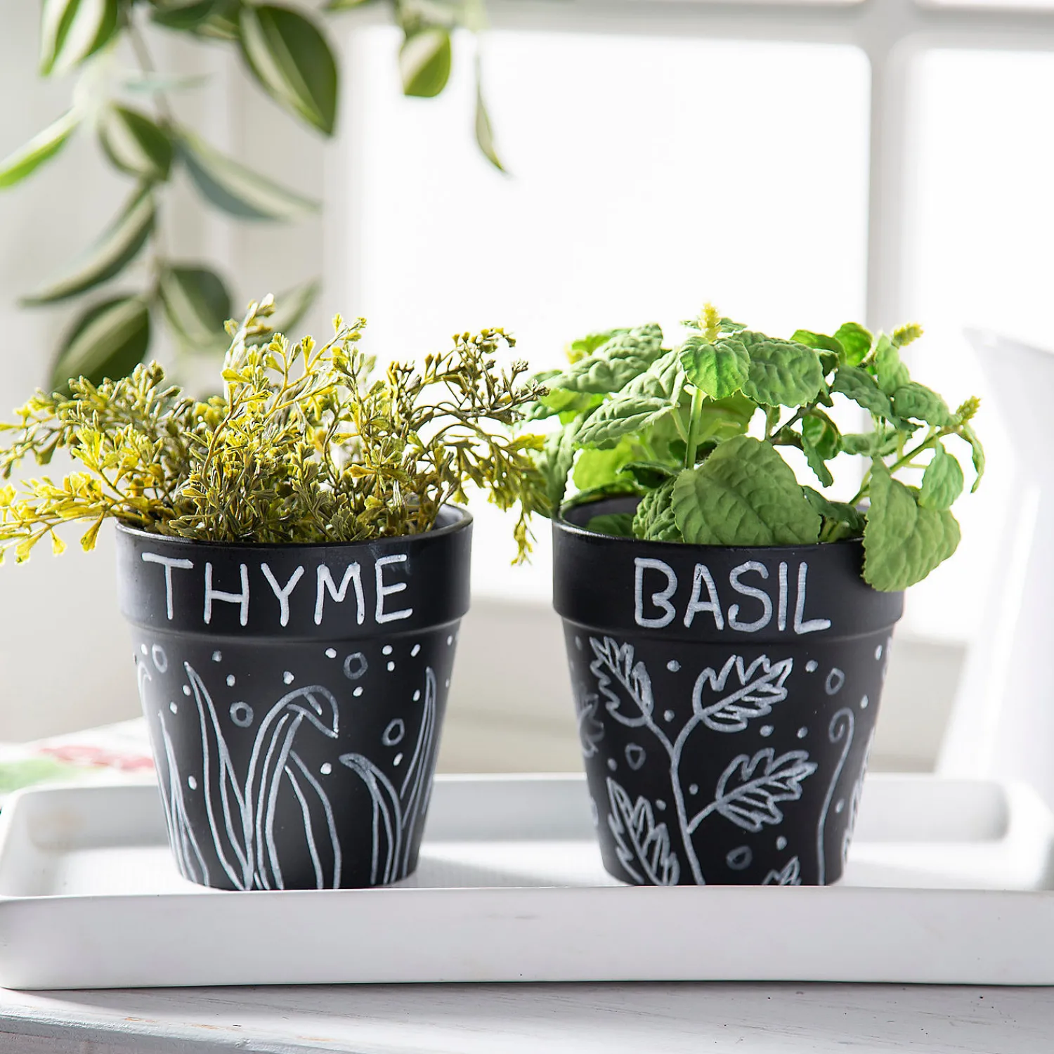ceramic_chalkboard_flower_2.webp Ceramic Chalkboard Flower Pots - 12 Pc.<Oriental Trading Shop
