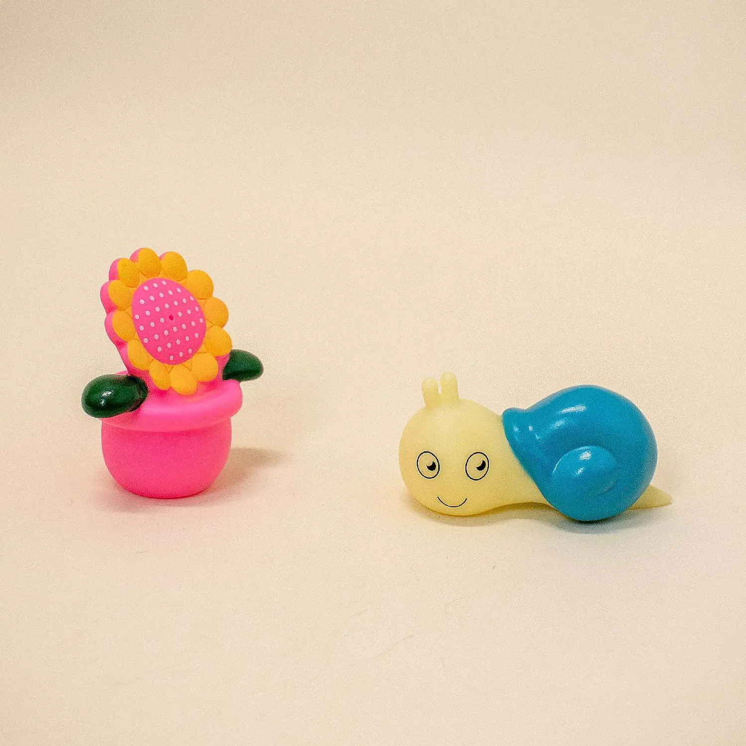 fun_little_toys__water_to_1.webp Oriental Trading Play Sets*Fun Little Toys - Water Toys For Toddlers