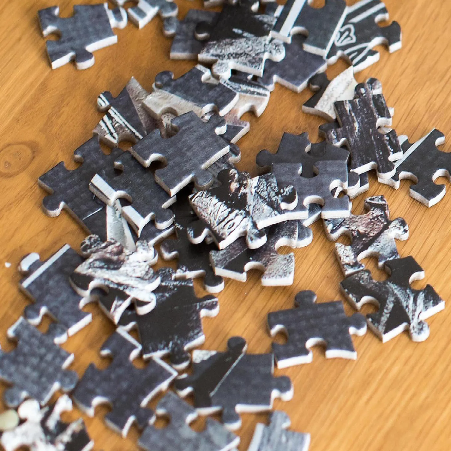 game_of_thrones_puzzle_th_3.webp Oriental Trading Puzzles*Game Of Thrones Puzzle The Iron Throne 1000 Piece Jigsaw Puzzle Ages 15 & Up