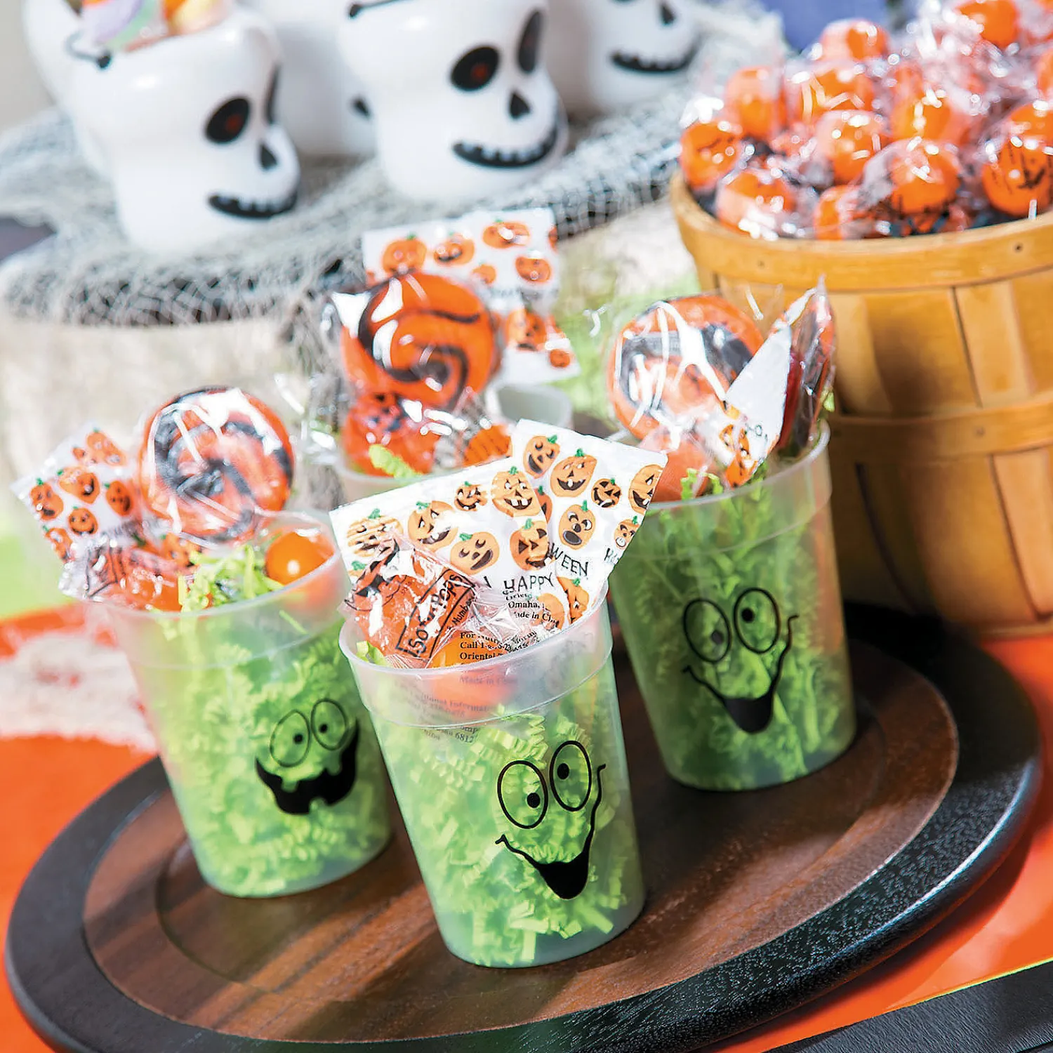 glowinthedark_spooky_face_3.webp Glow-In-The-Dark Spooky Face Halloween Bpa-Free Plastic Cups - 12 Ct.<Oriental Trading Cheap