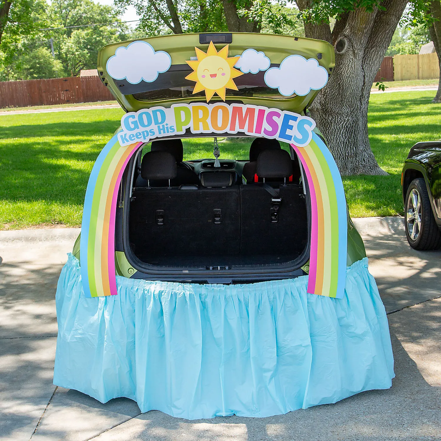 god_keeps_his_promises_ra_0-1.webp God Keeps His Promises Rainbow Trunk-Or-Treat Decorating Kit – 8 Pc.<Oriental Trading Sale