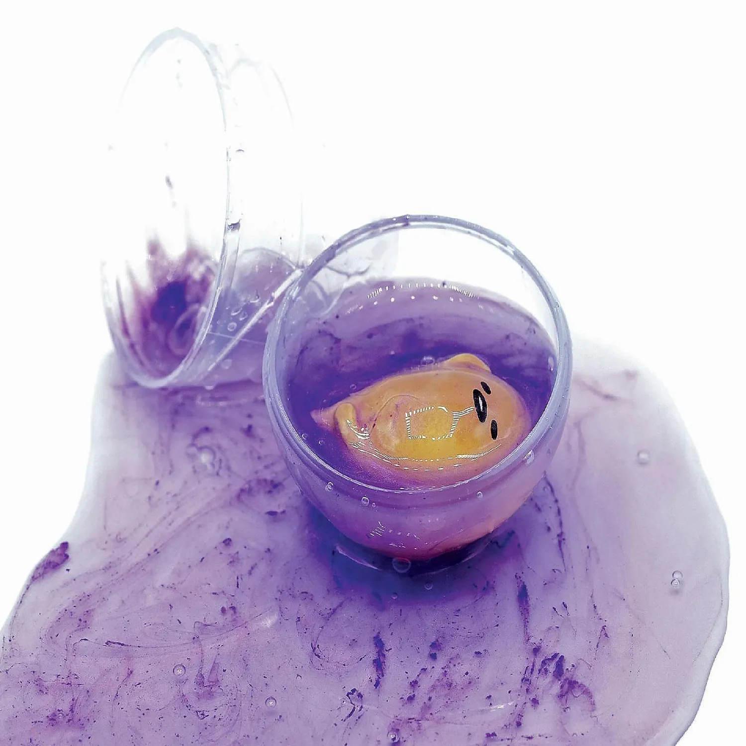 gudetama_the_lazy_egg_met_2.webp Oriental Trading Play Sets*Gudetama The Lazy Egg Metallic Slime & Mini Figure Purple