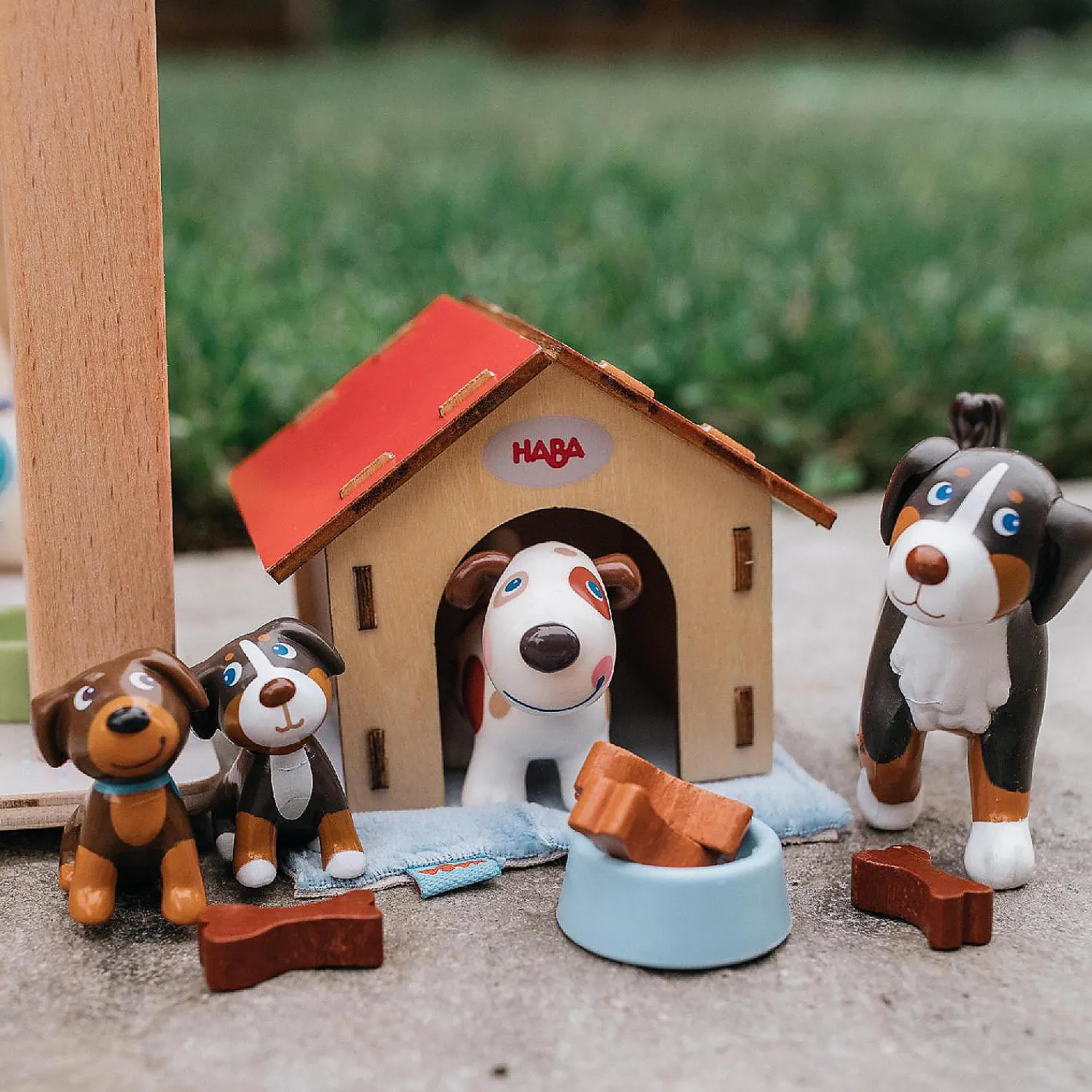 haba_little_friends_puppi_2.webp Oriental Trading Character Toys*Haba Little Friends Puppies Includes 2 Pups Blanket Basket 3 Frisbees