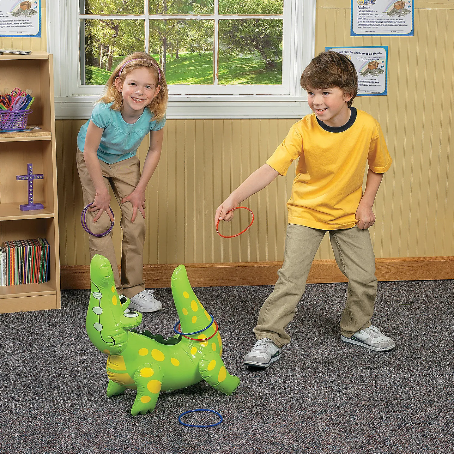 inflatable_alligator_ring_1-1.webp Oriental Trading Bean Bag & Ring Toss*Inflatable Alligator Ring Toss Game