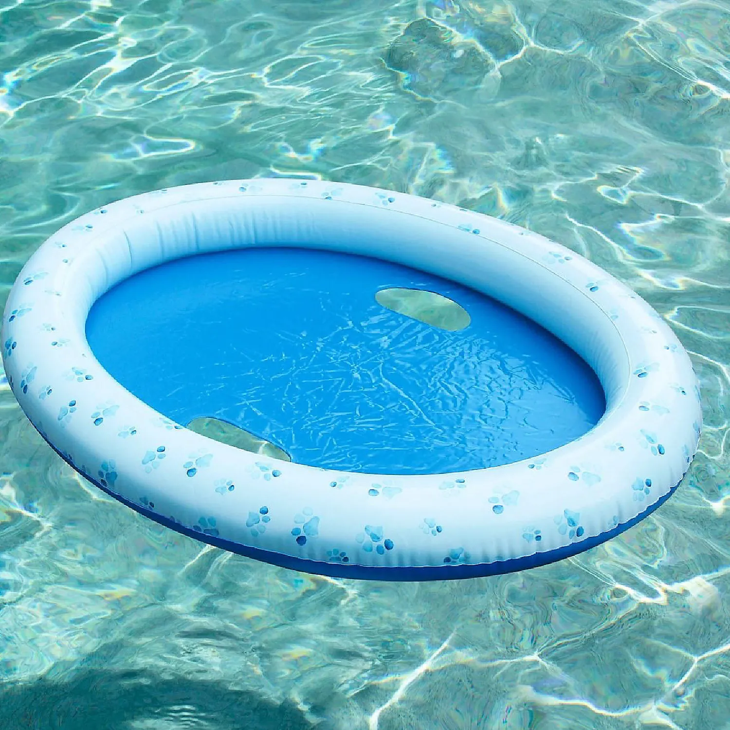 inflatable_pet_float_medi_3.webp Inflatable Pet Float Medium Size Up To 35 Lbs.<Oriental Trading Cheap