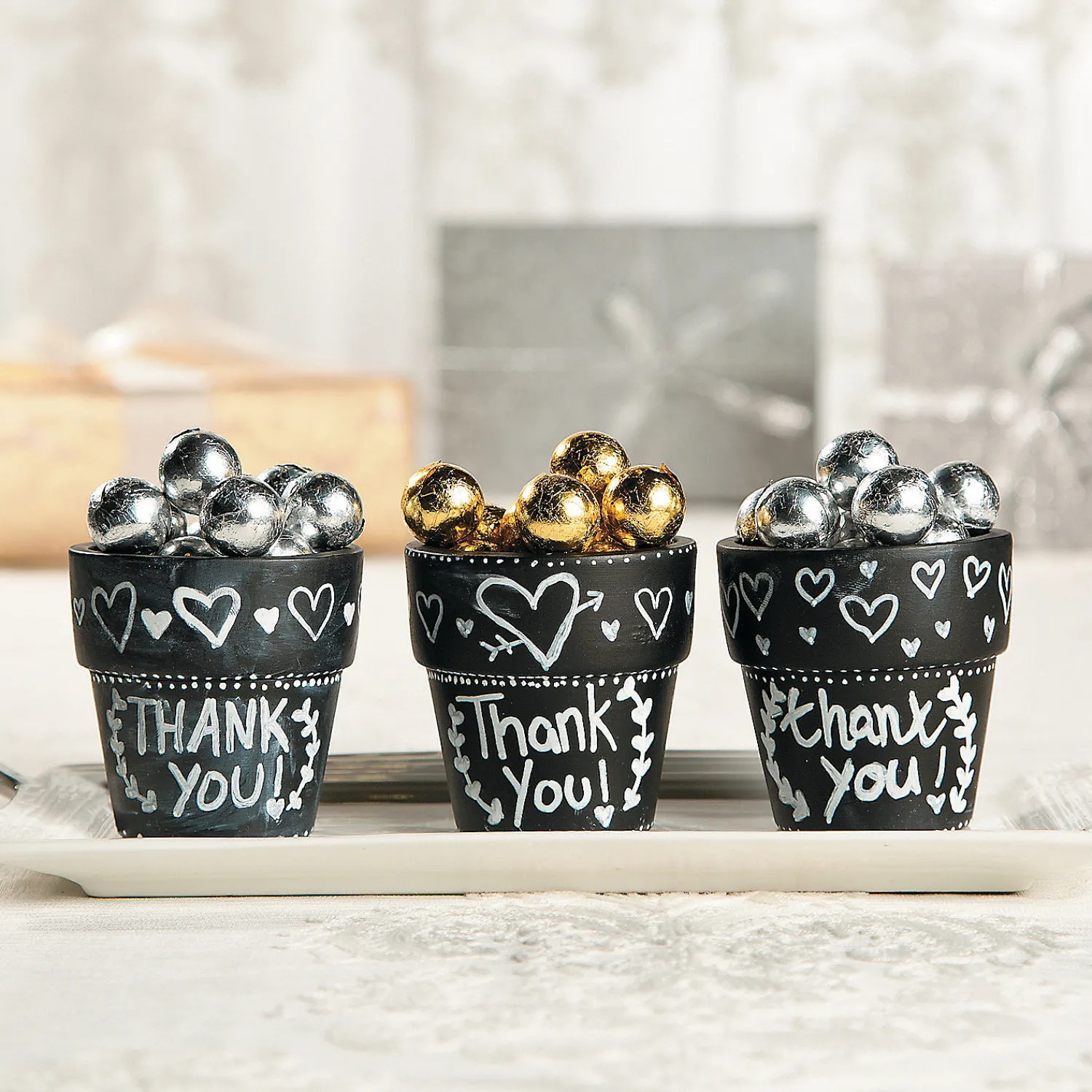 mini_ceramic_chalkboard_f_2.webp Mini Ceramic Chalkboard Flower Pots - 12 Pc.<Oriental Trading Discount