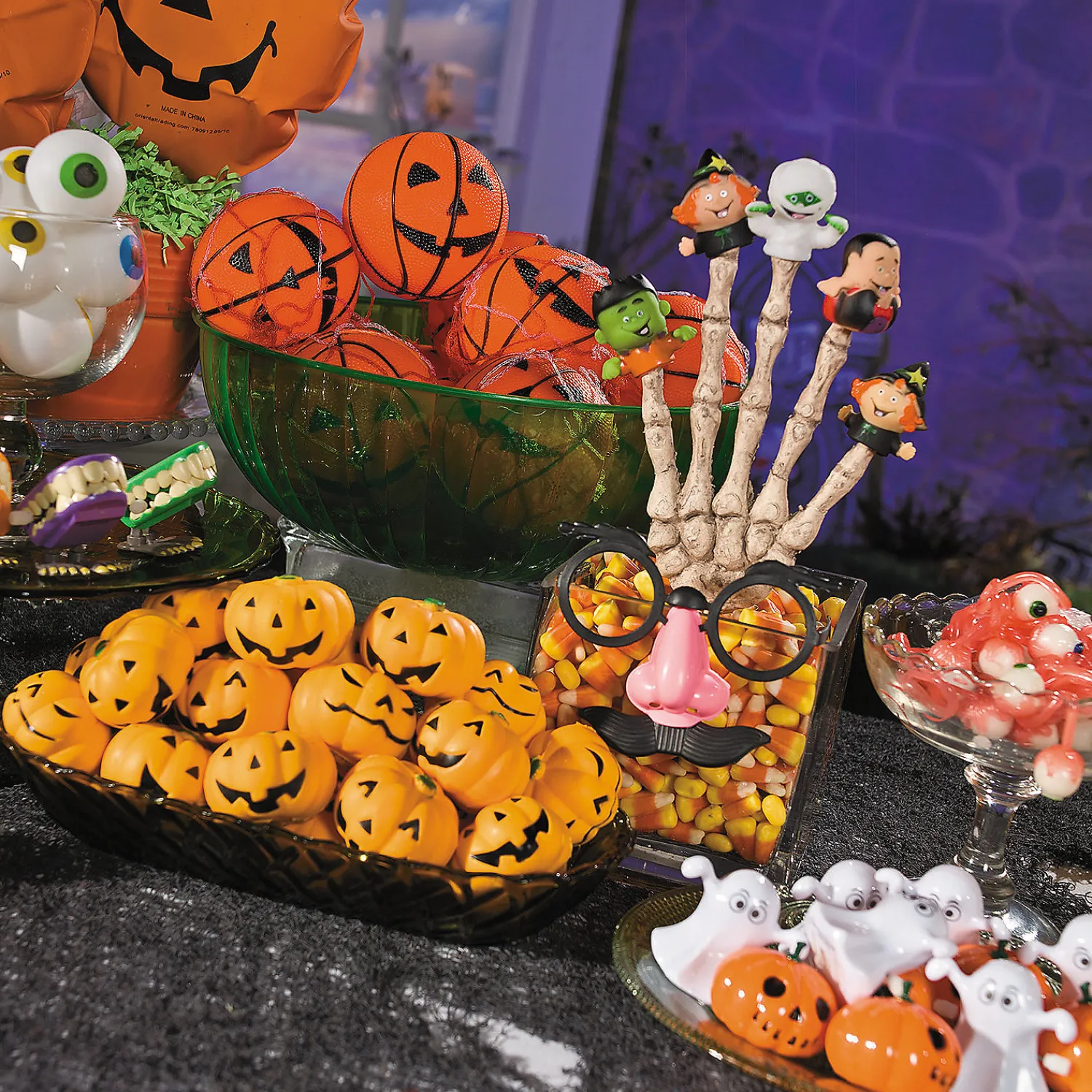 mini_squeeze_jackolantern_2-1.webp Mini Squeeze Jack-O'-Lantern Stress Toys - 24 Pc.<Oriental Trading Outlet