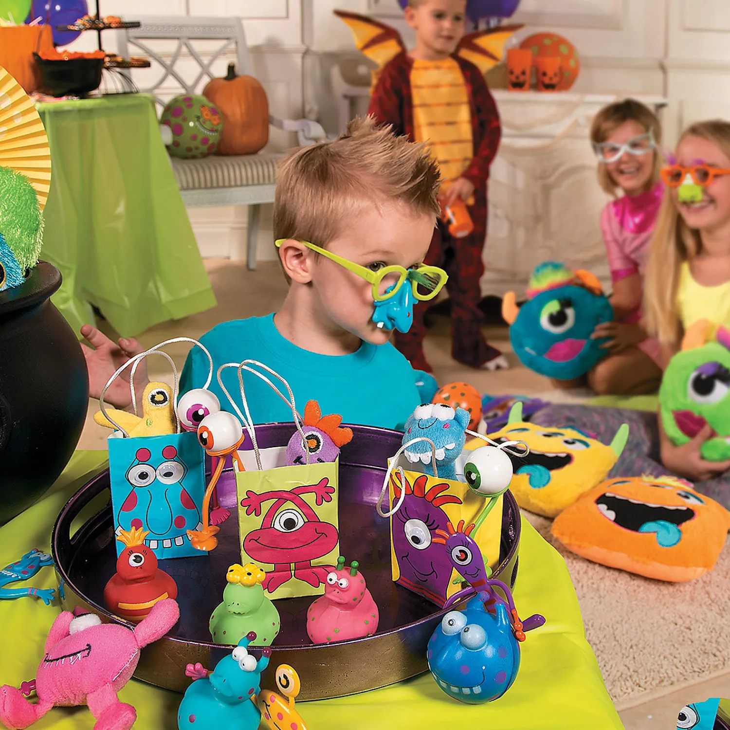 monster_character_stress__1.webp Oriental Trading Stress Balls & Toys*Monster Character Stress Balls - 12 Pc.