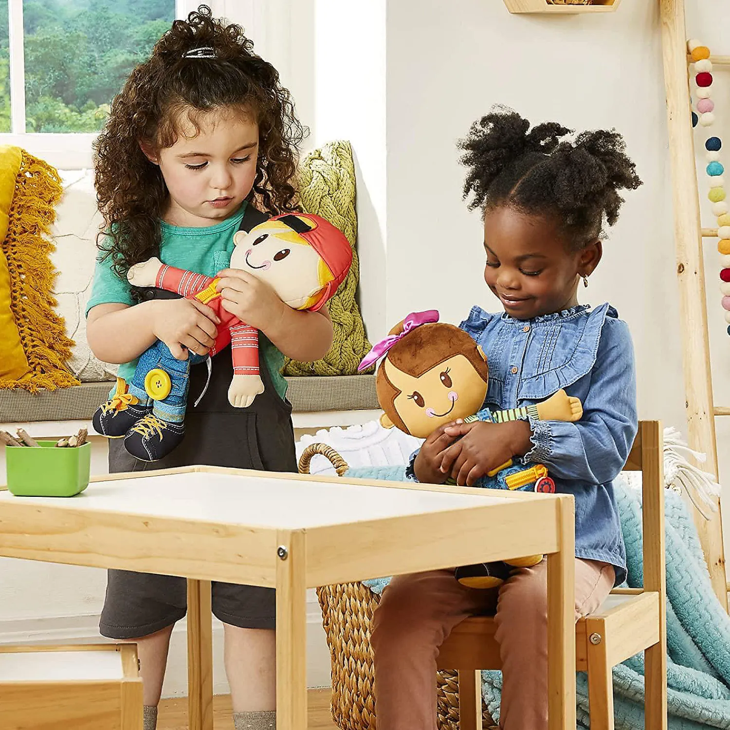 playskool_dressy_kids_gir_1.webp Oriental Trading Pretend Play*Playskool Dressy Kids Girl Doll Brunette Toddler Practice Zipper Dressed Hasbro