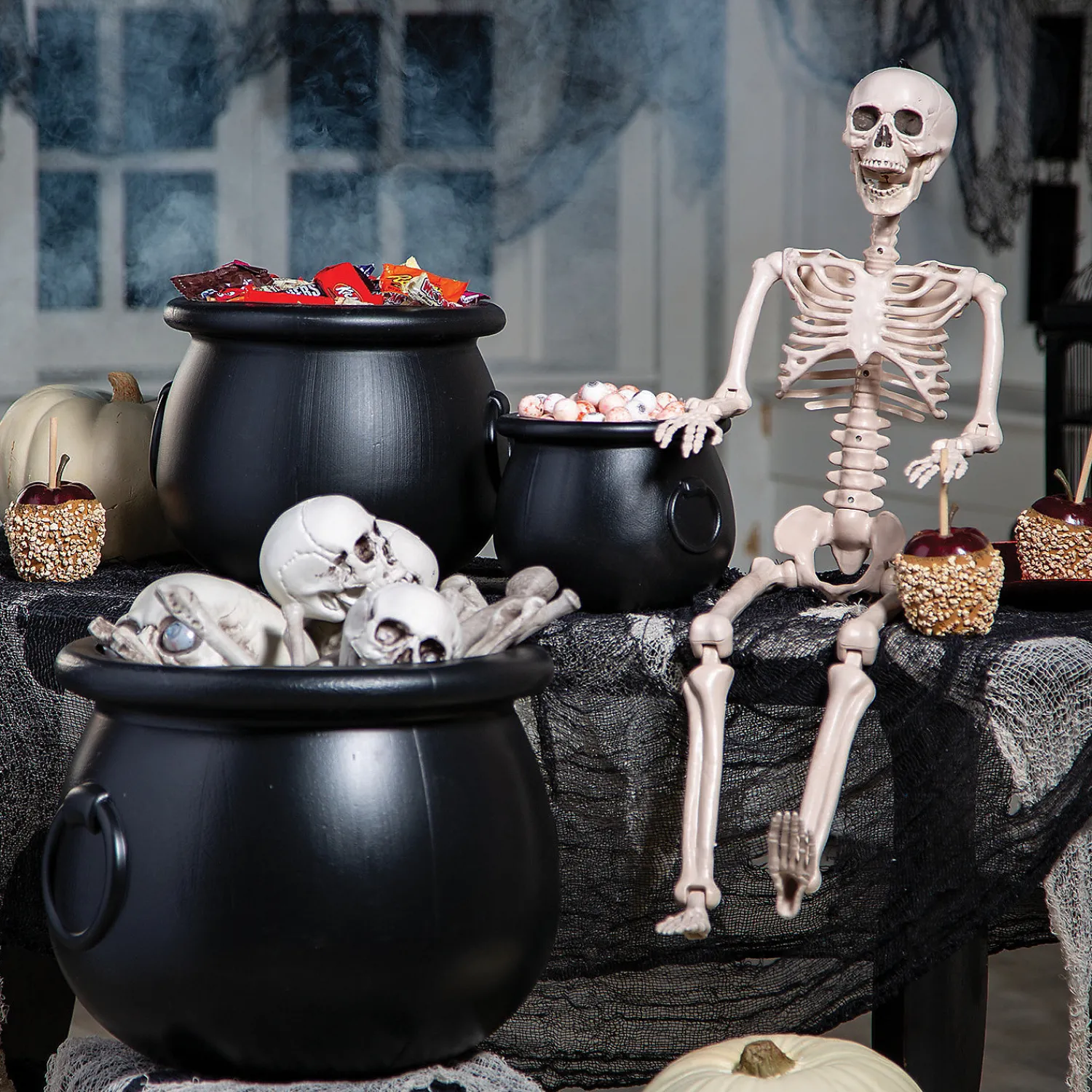 posable_skeleton_hallowe_3.webp 3' Posable Skeleton Halloween Decoration<Oriental Trading Sale