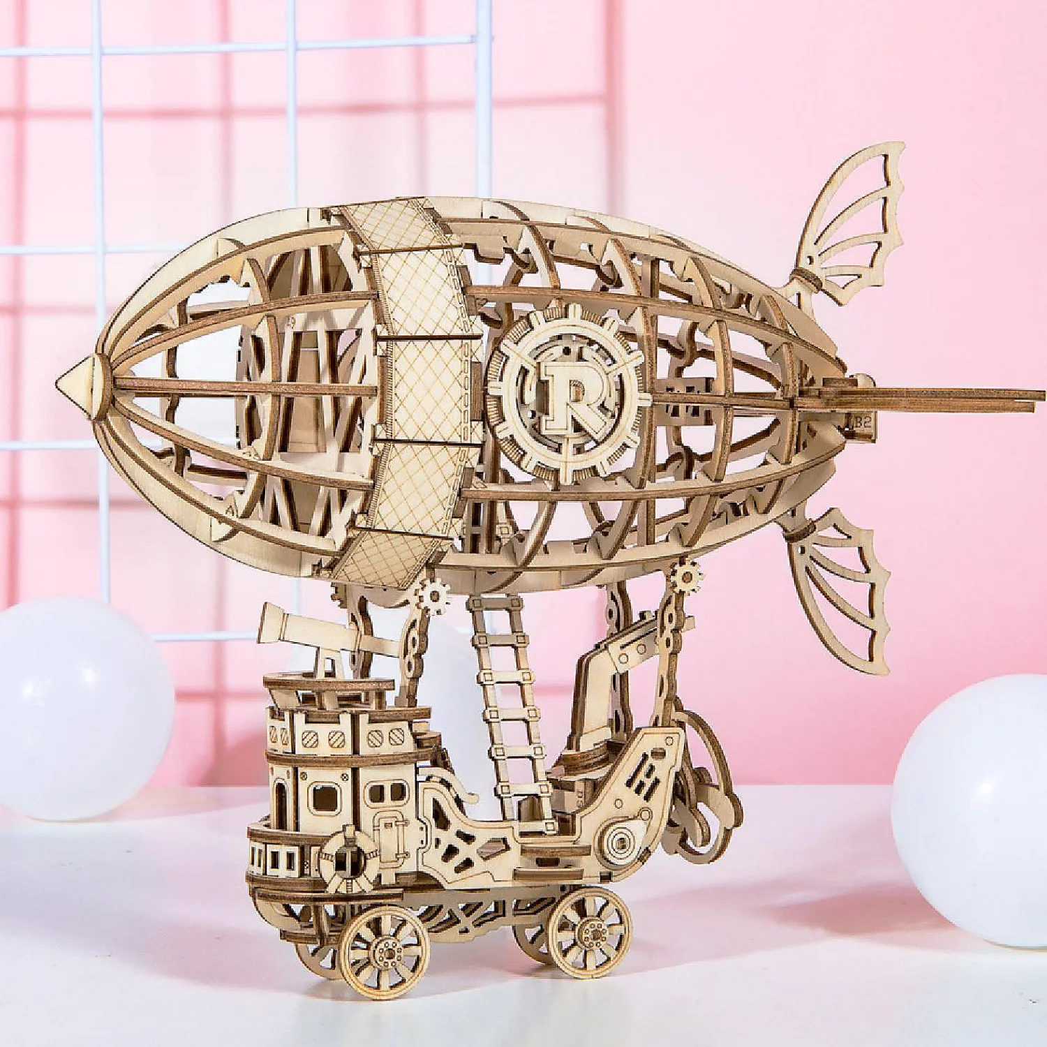 robotime_d_wooden_airship_1.webp Oriental Trading Puzzles*Robotime 3D Wooden Airship Model Building Kits - Toys For Children, Kids, Boys, Birthday Gift