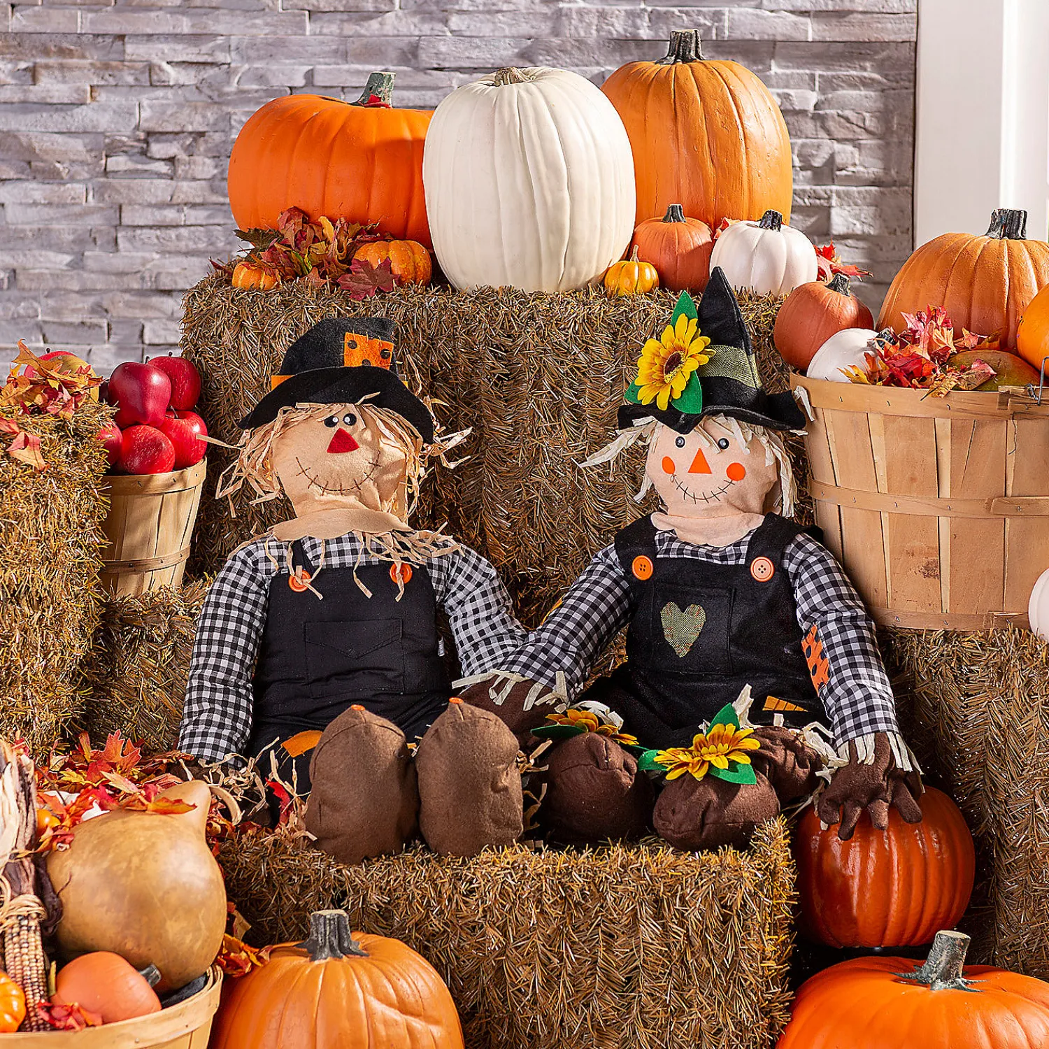 stuffascarecrow_couple_de_0.webp Stuff-A-Scarecrow Couple Decorating Kit - 2 Pc.<Oriental Trading Shop
