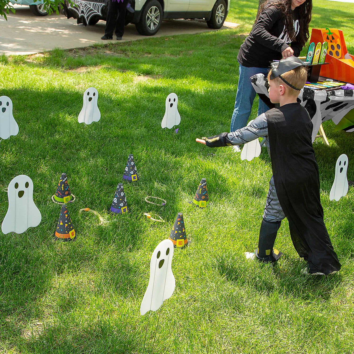 trunkortreat_games_statio_1.webp Trunk-Or-Treat Games Station - 119 Pc.<Oriental Trading Discount