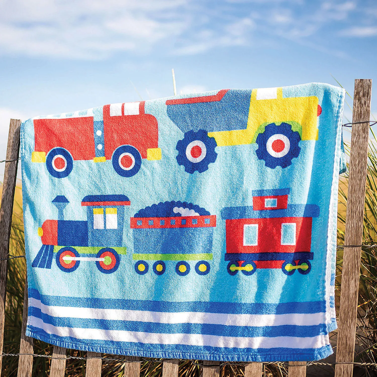 wildkin_trains_planes__tr_4.webp Wildkin Trains, Planes & Trucks 100% Cotton Beach Towel<Oriental Trading Flash Sale