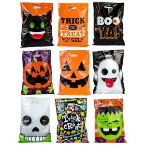 12 1/2" X 17" Bulk 250 Pc. Medium Halloween Trick-Or-Treat Plastic Goody Bag Assortment<Oriental Trading Cheap